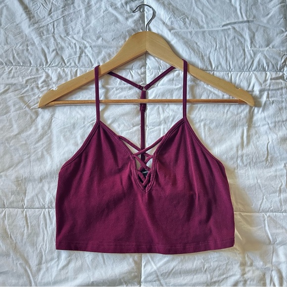 T-Back Cropped Tank - Picture 4 of 8